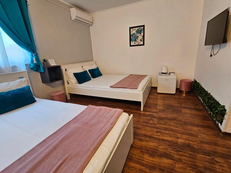 Pensiunea Pepi Residence de vanzare - str Grivitei, nr.8