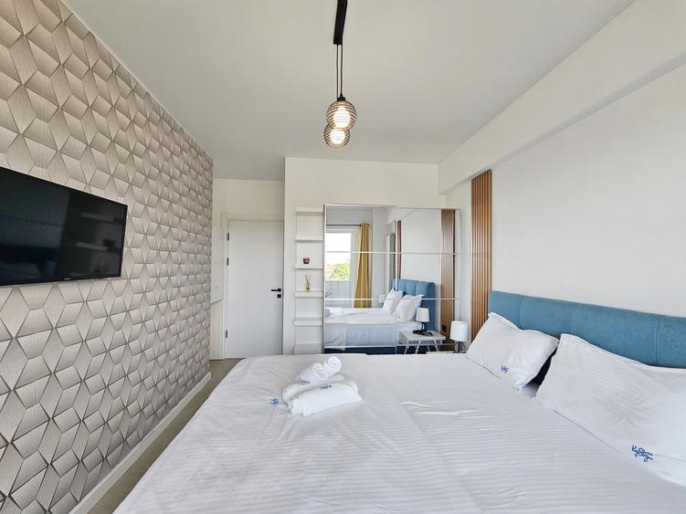 Apartament cu vedere la mare in complex cu piscina privata si sala de fitness