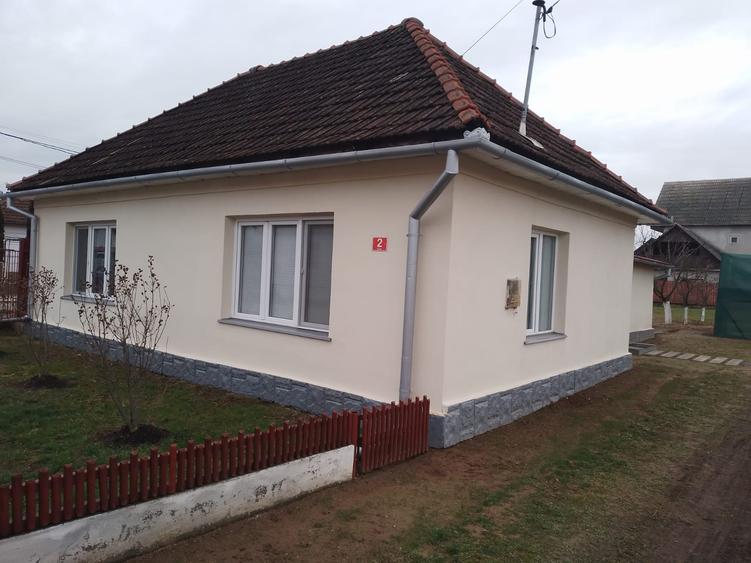 Casă si teren de vânzare în Seini – oportunitate excelentă!
