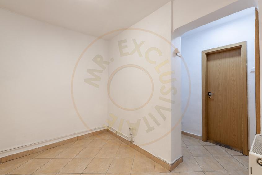 Spatiu Comercial 50 mp, Trafic Intens Auto si Pietonal, Vad Comercial