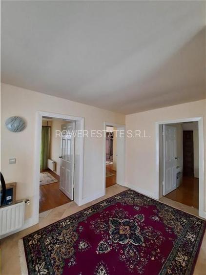 Casa cu 4 camere, 140 mp, situata in cartierul Europa!