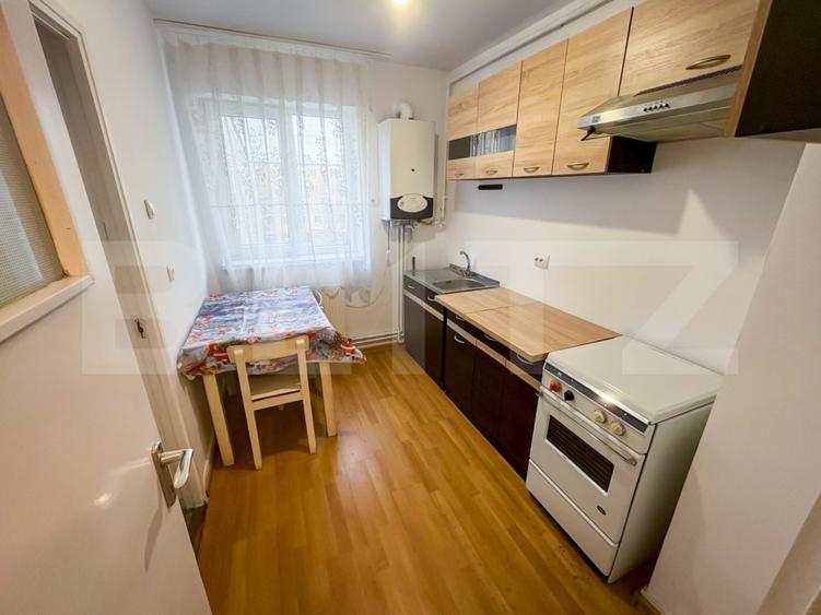 Apartament de vanzare, 4 camere, 87 mp2, Deva