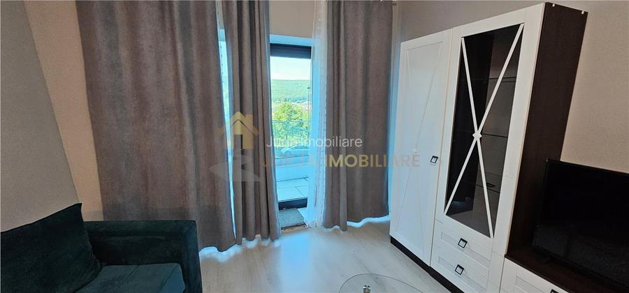 APARTAMENT 1 CAMERA | 37 MP | BALCON 8MP | WINGS TOWER | - 5