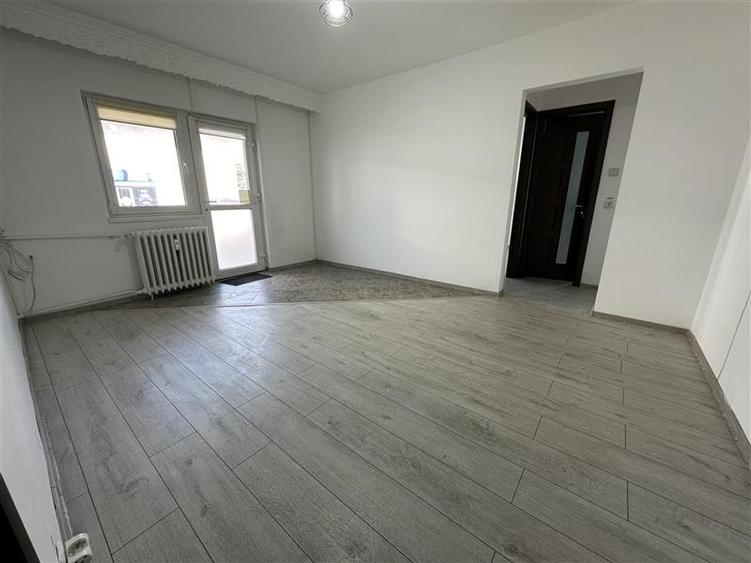 Spatiu birouri - Zona Orizont