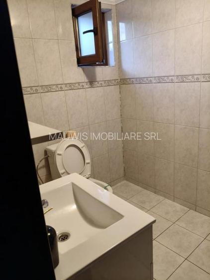 Vila Chitila Gara- 3 apt cu intrari separate -cu centrala - 2
