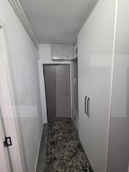 Apartament 2 camere, 50 mp, zona Simeria
