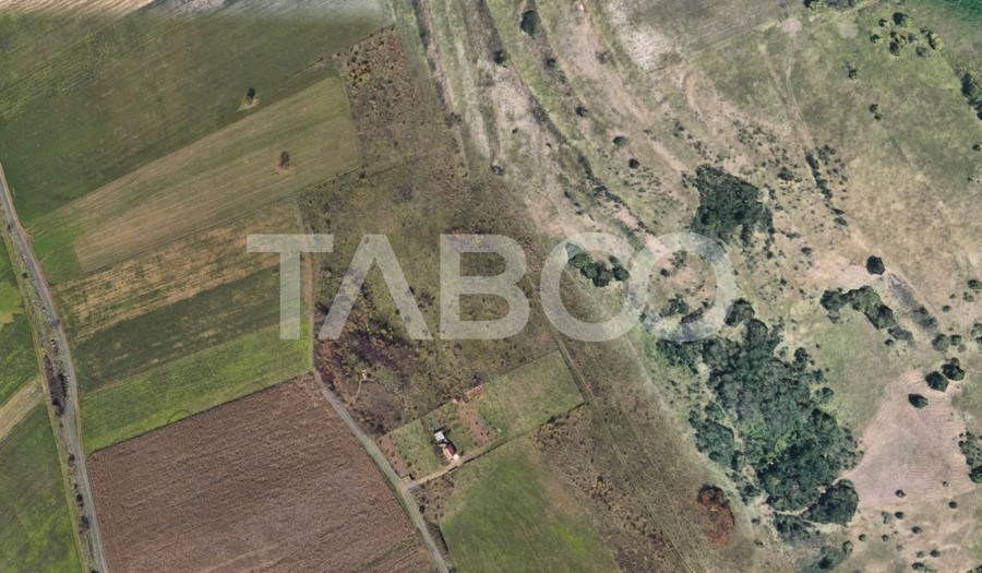 Teren extravilan de vanzare 4496 mp constructie cabana Gusterita Sibiu