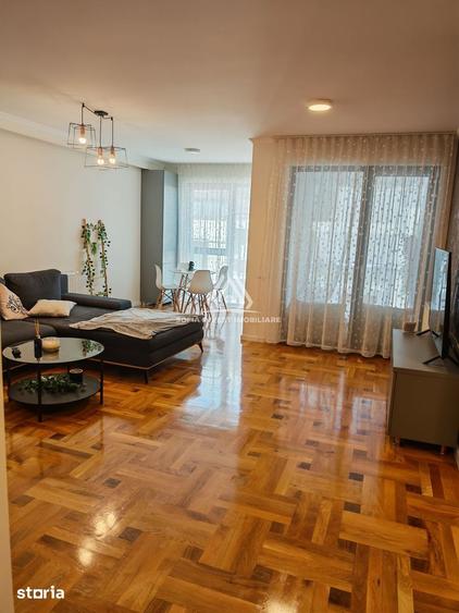 Apartament cu balcon 59mp, lift și garaj în Buna Ziua