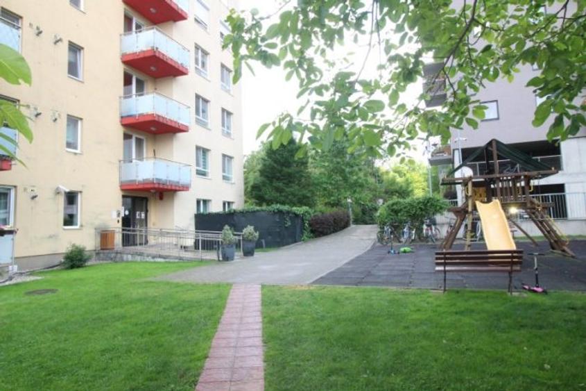 Inchiriere garsoniera|The Park Tineretului|bloc 2015