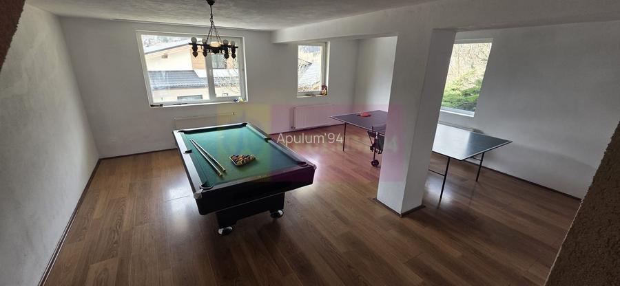 Vila de vânzare cu 8 camere și garaj in Busteni - 23