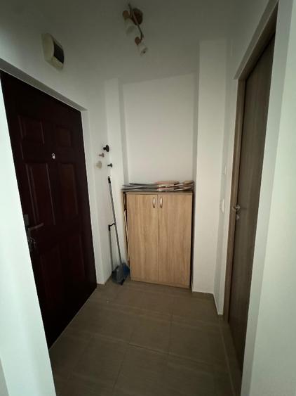 Vand garsoniera confort 1 pe str Louis Pasteur, cartier Zorilor.
