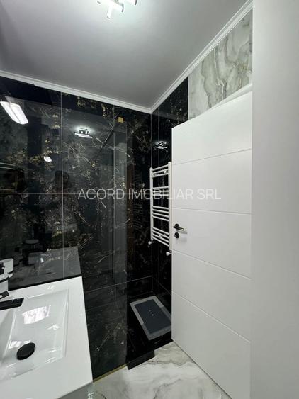 Apartament 2 camere și balcon vedere panoramică bloc nou Palazu Mare