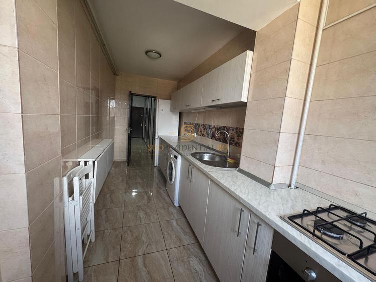 Apartament cu 3 camere de vanzare, Bragadiru | Leroy Merlin