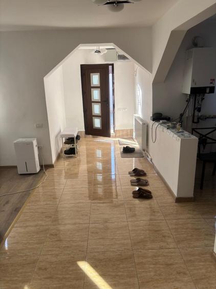 Vand casa Elyse, 5 camere, strada Tractorului, 62, Pantelimon, Ilfov