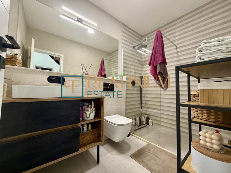 P4982 Duplex P+M cu 4 camere in zona Plopi