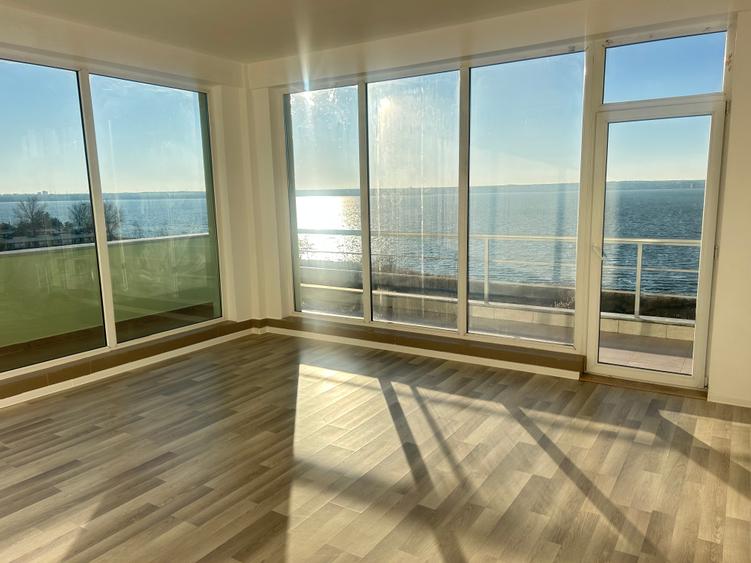 Penthouse spectaculos în Mamaia Summerland