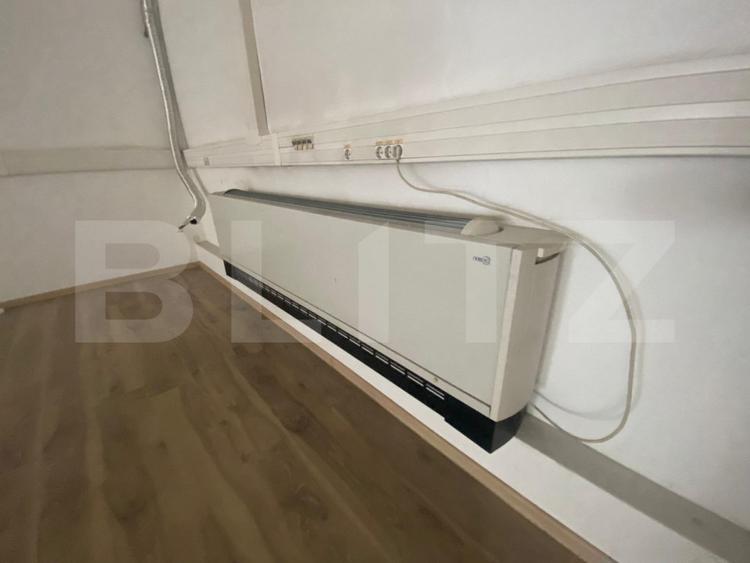Cladire Comerciala P+2, 1800 mp si 3013 mp teren, stradala, zona Banie!