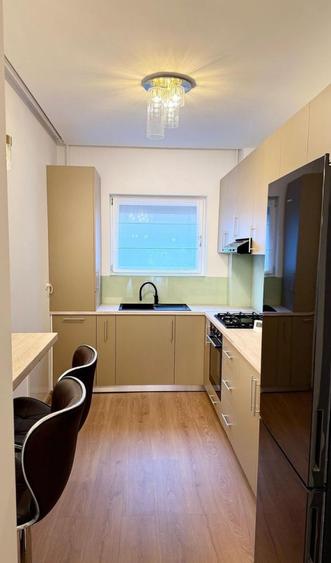 Apartament de 3 camere, 114 mp, centrala, parcare, terasa 37 mp, zona Floreasca