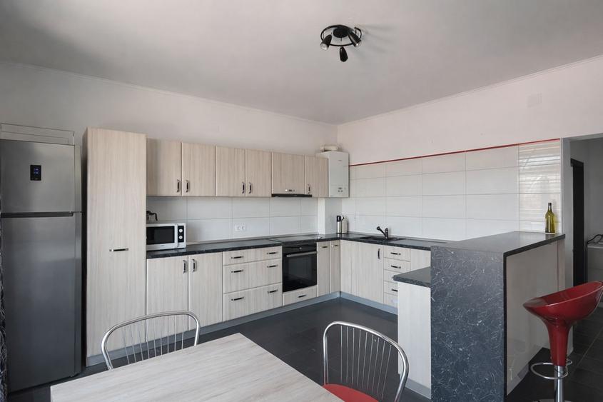 De vânzare apartament cu 3 camere la cheie aproape de UMF, în Zorilor