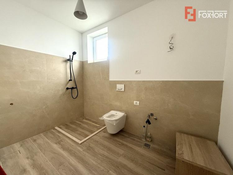 Apartament cu 3 camere, terasa 42 mp in Dumbravita