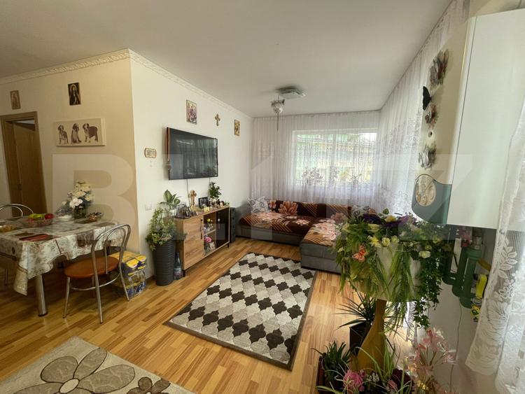 Apartament 2 camere, 56 mp, 2 orientari, doua balcoane, parcare