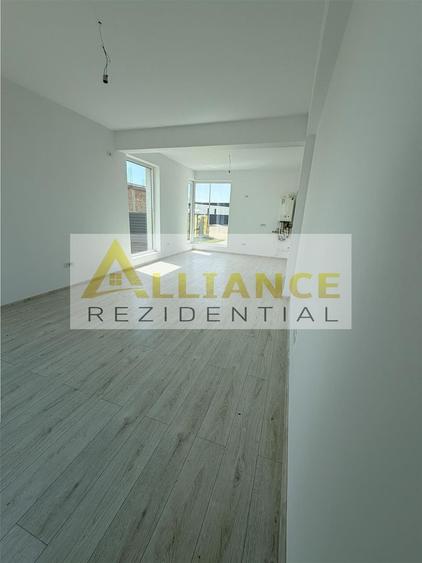 Casă individuală 3 camere 2 băi !