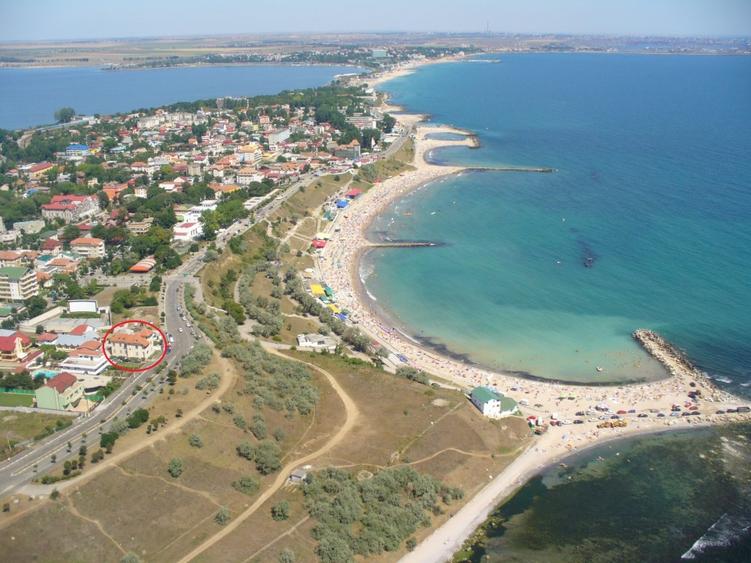 Conac Eforie-Sud - randul intai pe faleza, vedere deosebita, ocazie unica.