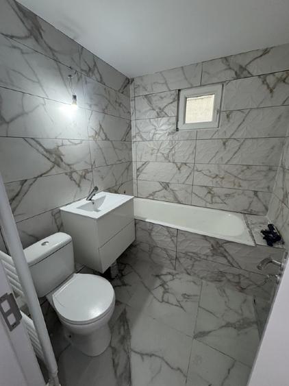 Apartament 2 camere in zona Vitan (fostul Prosper) pretabil si spatiu comercial