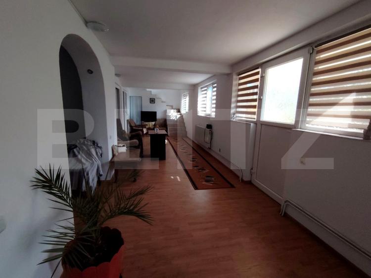 Casa P+M 210 mp utili Craiova, teren 884 mp, cartier Facai