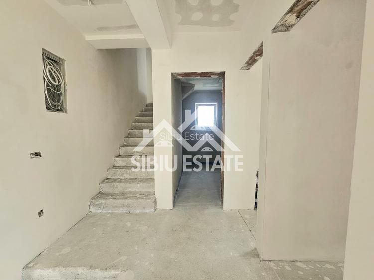 Casa moderna Selimbar, Sibiu 3 dormitoare, 3 bai, terasa - 15