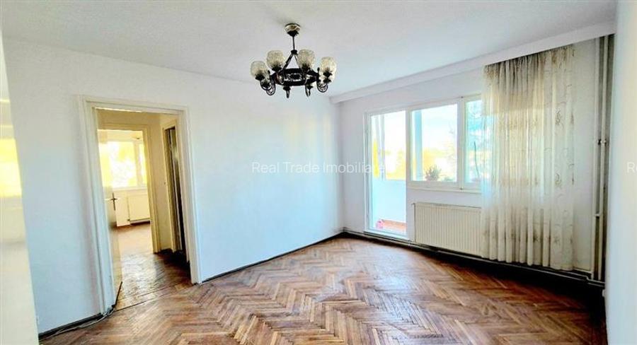 Apartament  3 camere etaj intermediar zona Astra - 3