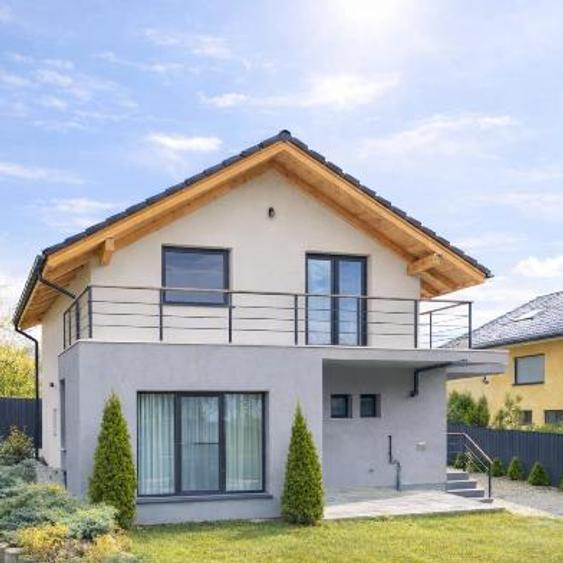 Vanzare casa moderna 4 camere,2 bai mobilata utilata la cheie Sacele