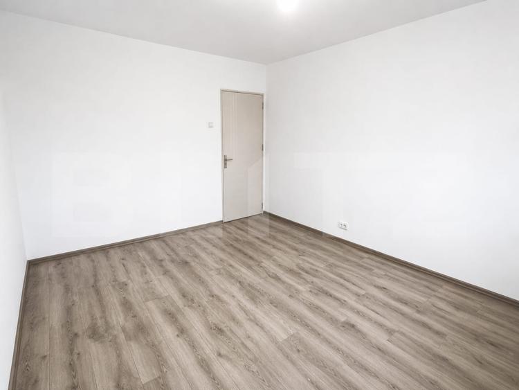 Apartament 3 camere, 65.80 mp, etaj 2/4, zona 1 Mai