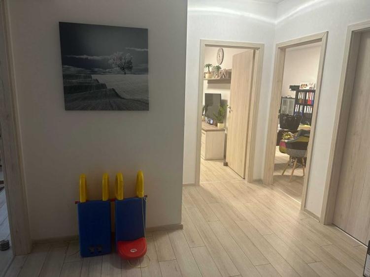 Vanzare apartament 3 camere Moghioros Park