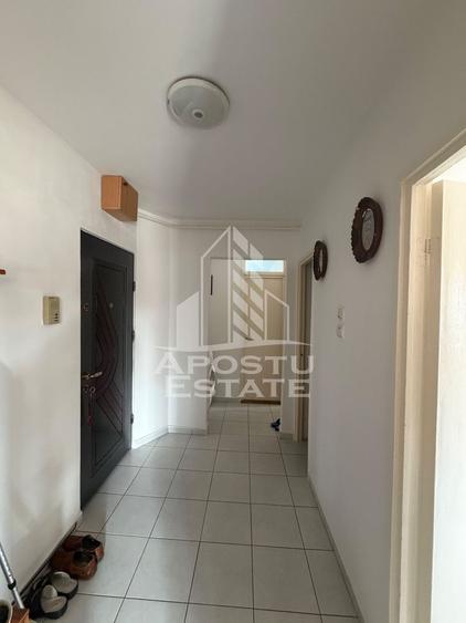 Apartament cu 2 camere de vânzare , Zona Lipovei , Timisoara