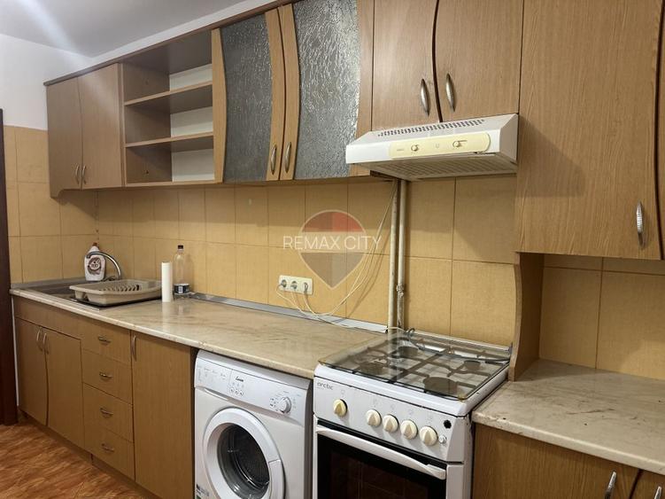 Apartament cu 3 camere de închiriat Privighetoriii - 11
