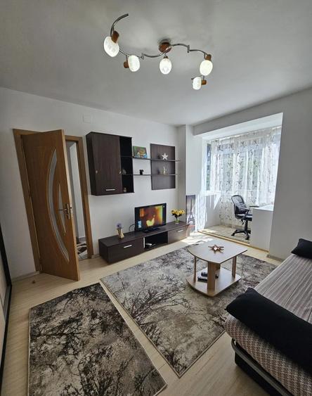 Apartament 2 camere Nicolae Balcescu-Universitate metrou 4' mers pe jos