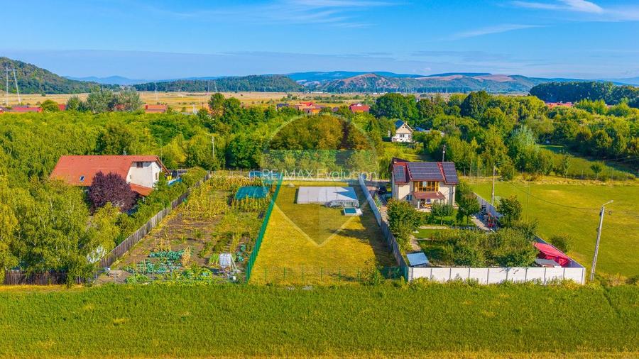 Teren 1090 mp- Fundatie pentru casa si anexa- Harman- Str. Stadionului - 4