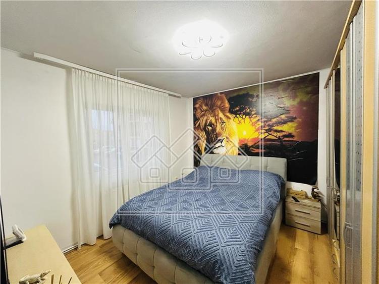 Apartament decomandat, 2 bai, 65 mp utili - Zona Turnisor