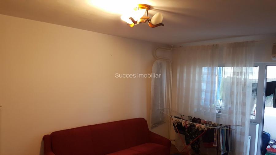 IANCULUI-METROU-MEGAMALL,2 cam ,decomandate, spatios,65 mp.  350 euro - 7