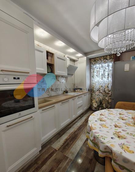 Apartament 3 camere 71 mp, Razoare/Vivo