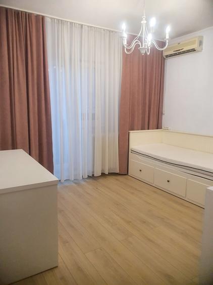 Vanzare 2 camere in zona - Teiul Doamnei - Colentina- Obor