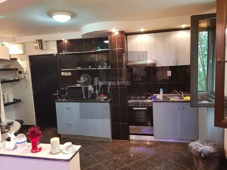 Apartament 3 camere decomandat Drumul Taberei - 3