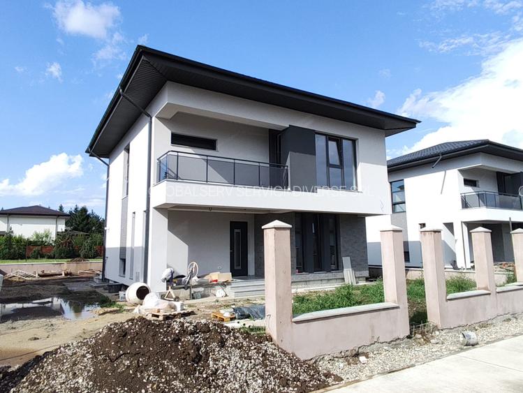 FARA COMISIOANE Vila TOP cu 5 camere 3 bai P+1 cu 2 placi beci mare la cheie - 35