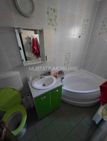 Apartament 3 camere decomandat, zona Garii. - 7