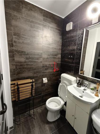 Spatiu comercial + salon de infrumusetare ACTIV