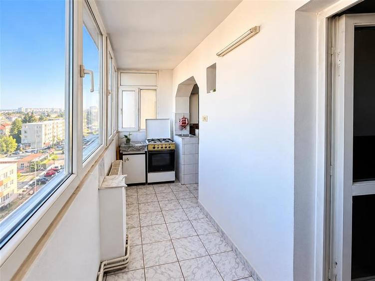 Apartament 3 camere decomandat | Calea Bucuresti | Luminos si spațios