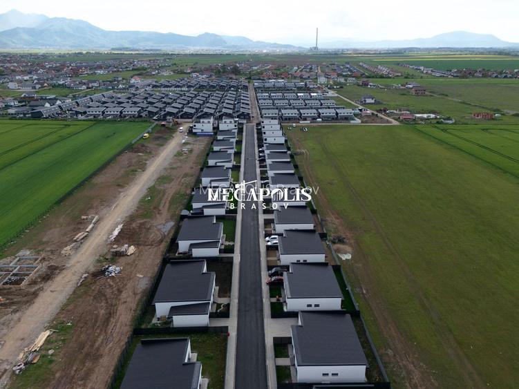 Casă 4 Camere | Parter | Drum Asfaltat | Intabulată | Credit | Izvor - 45