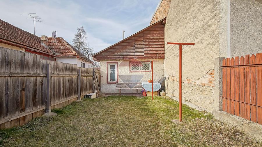 Casă tip Duplex cu două corpuri+teren 230 mp, Strada Carierei, Brașov