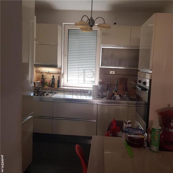 GIROCULUI, CASA CU SAD (spatiu alta destinatie), 4 CAMERE, 3 FRONTURI
